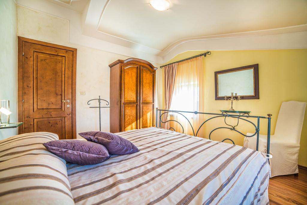 Aparthotel Katalyma 828 Kanfanar Buitenkant foto