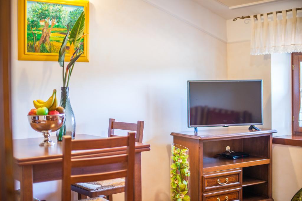 Aparthotel Katalyma 828 Kanfanar Buitenkant foto