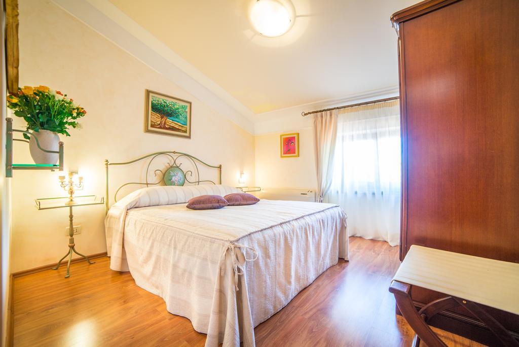 Aparthotel Katalyma 828 Kanfanar Buitenkant foto