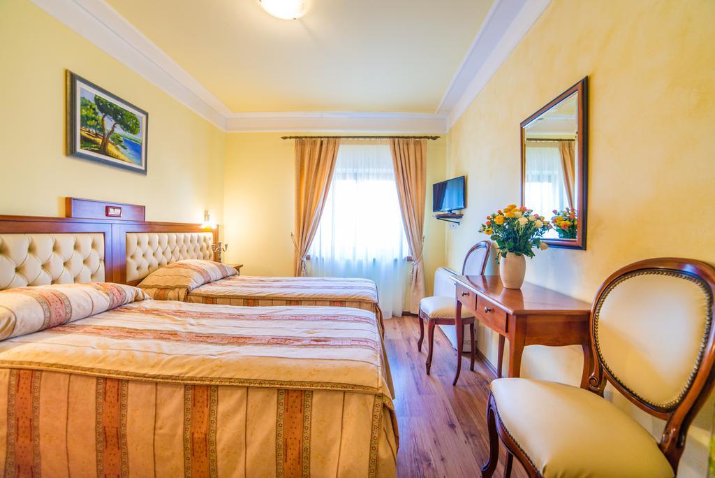 Aparthotel Katalyma 828 Kanfanar Buitenkant foto