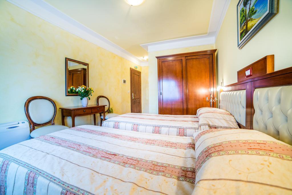 Aparthotel Katalyma 828 Kanfanar Buitenkant foto