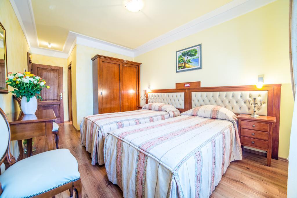 Aparthotel Katalyma 828 Kanfanar Buitenkant foto