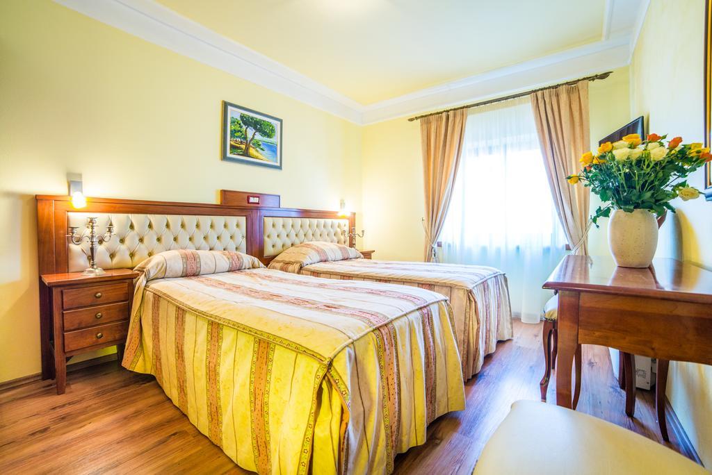 Aparthotel Katalyma 828 Kanfanar Buitenkant foto